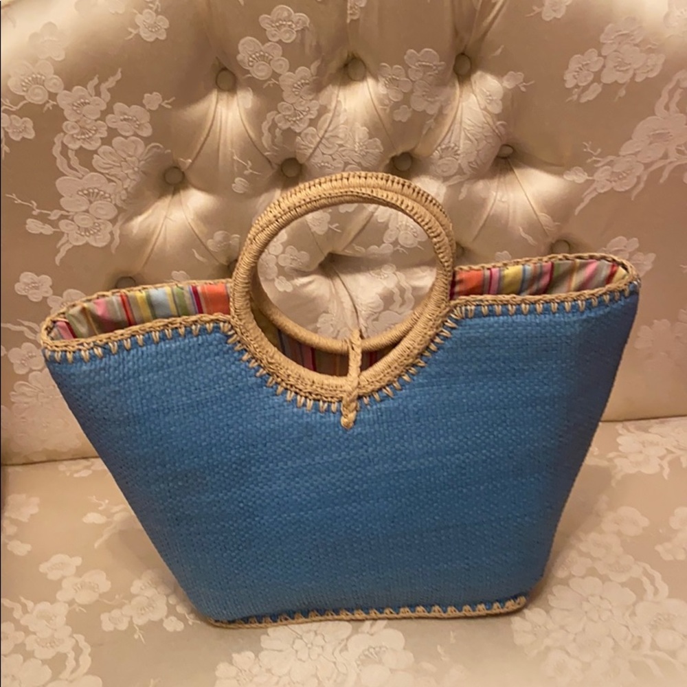 Hand Bag - Picture 2 of 5